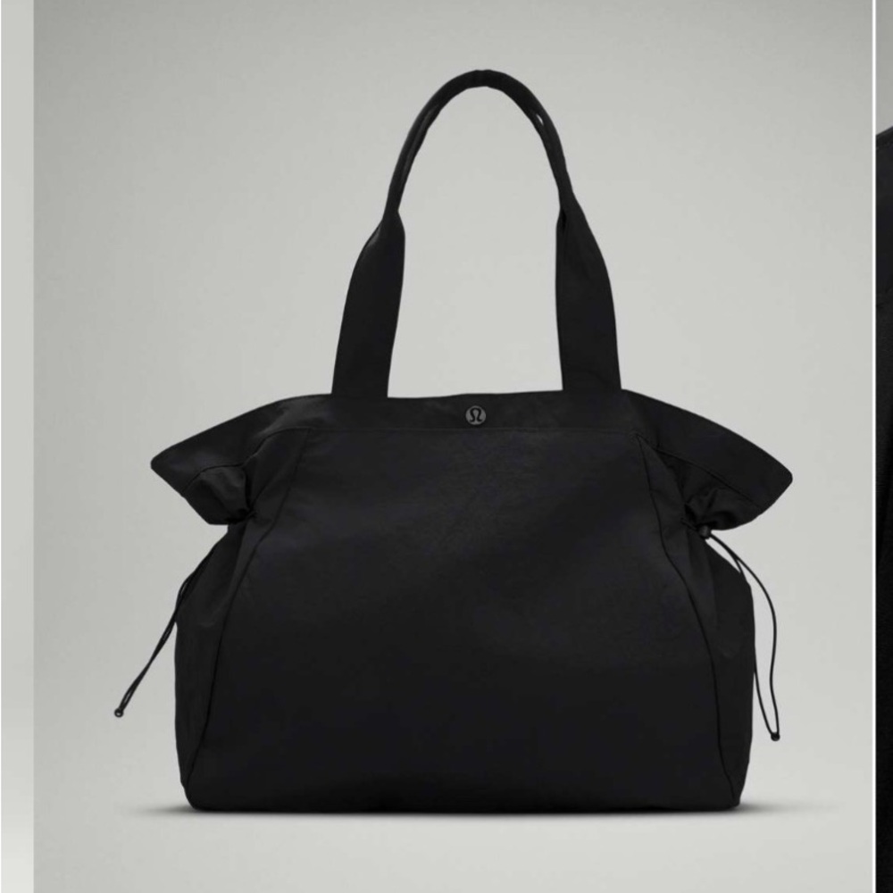 Lululemon Side-Cinch Shopper Tote Bag - Picture 2 of 4